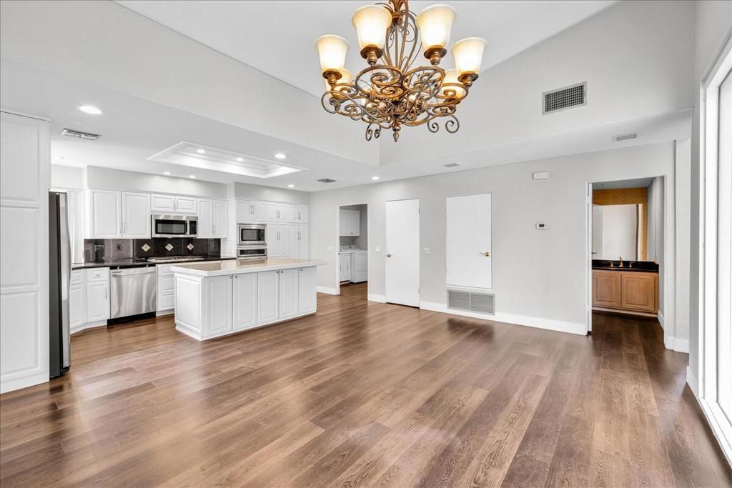 45 Lincoln Place Property Photo 11