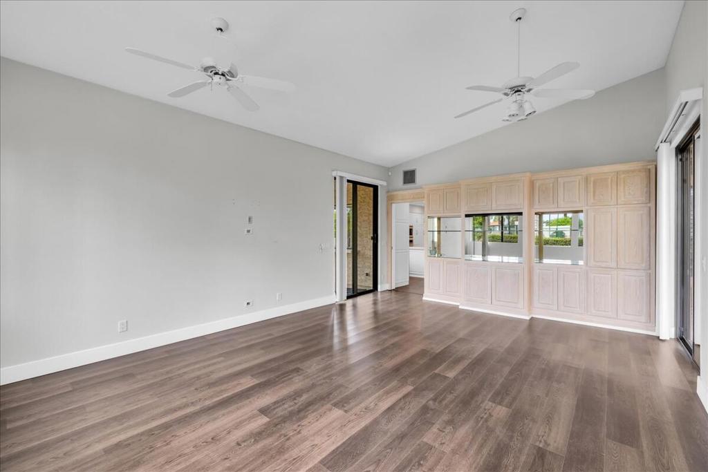 45 Lincoln Place Property Photo 16