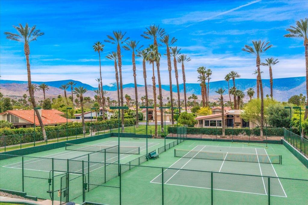 45 Lincoln Place Property Photo 52