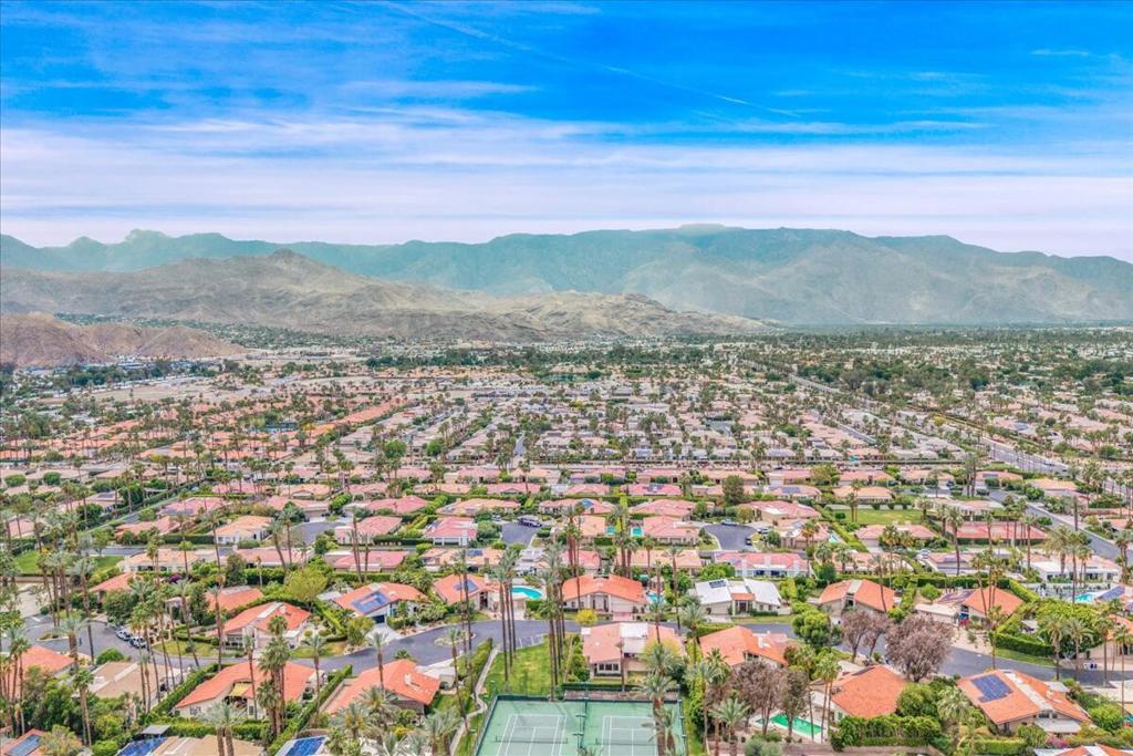 45 Lincoln Place Property Photo 56