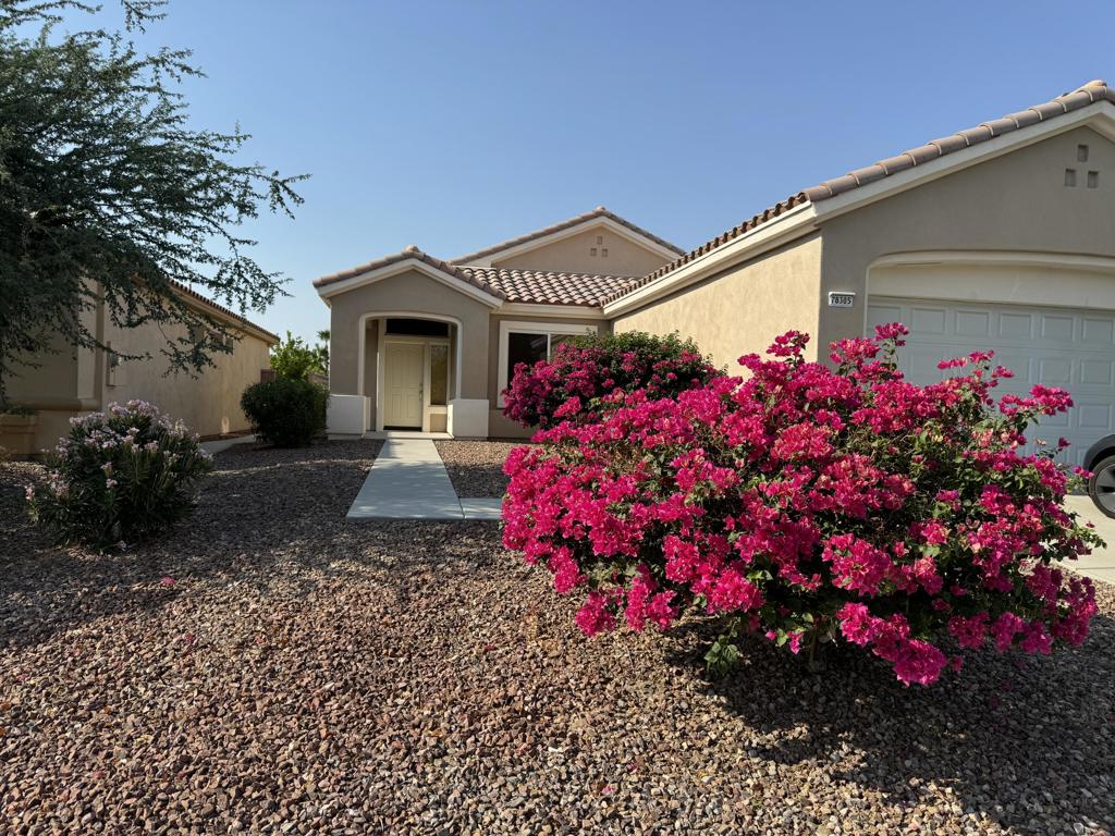 78305 Estancia Drive Property Photo 1