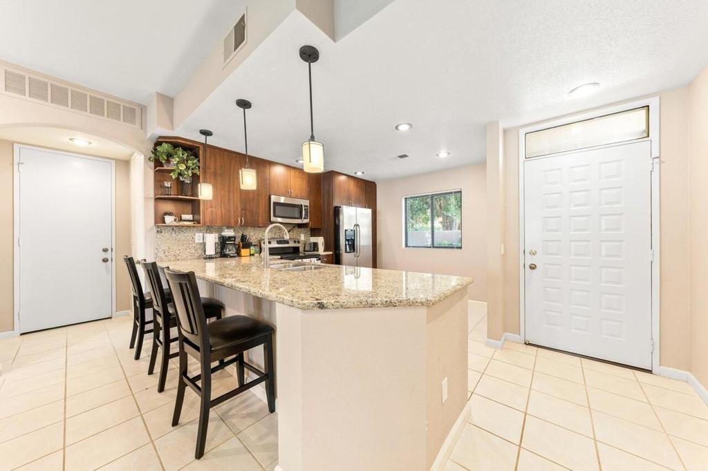 28944 Desert Princess Drive Property Photo 6