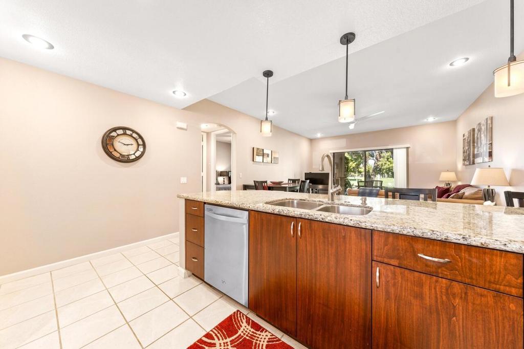 28944 Desert Princess Drive Property Photo 7