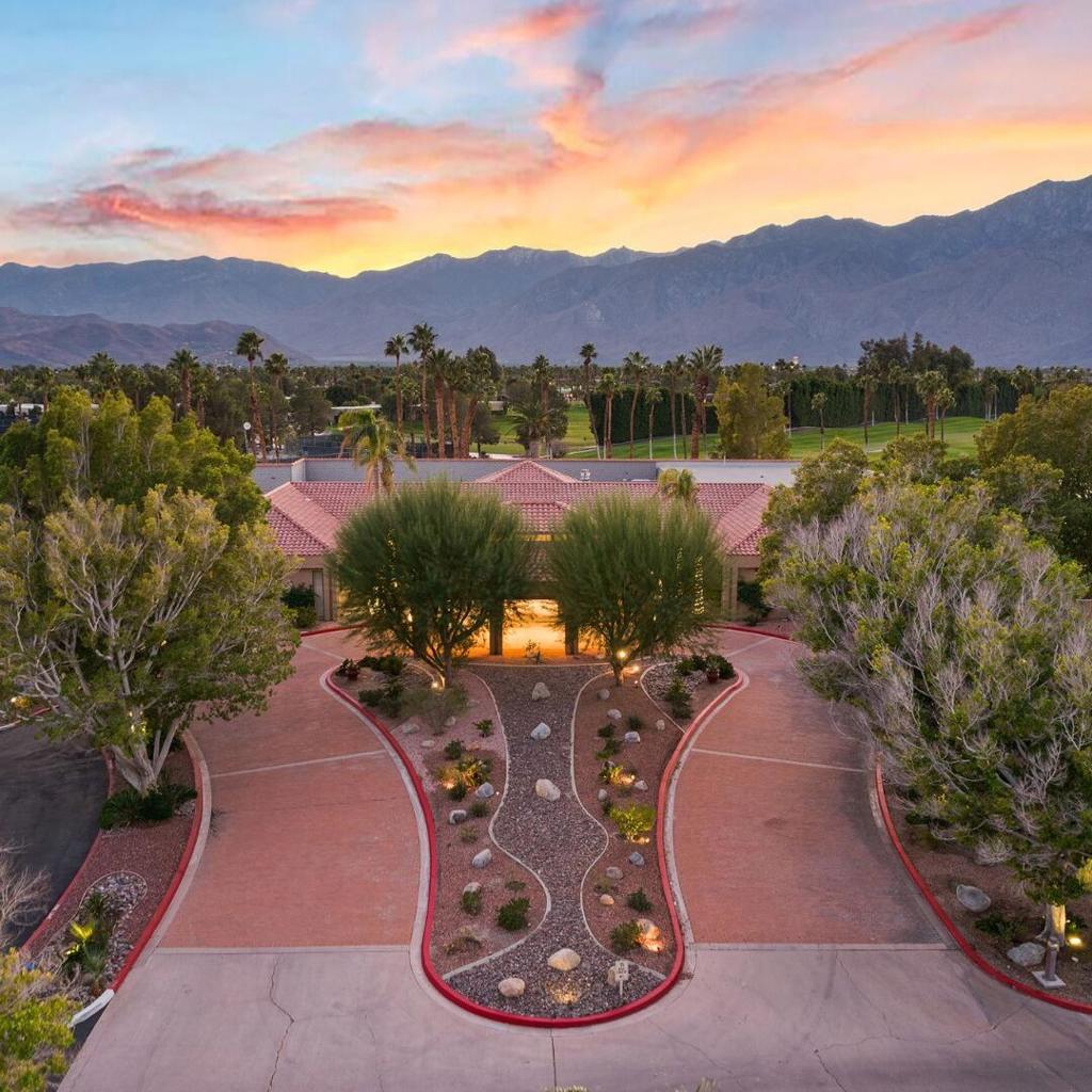 28944 Desert Princess Drive Property Photo 23