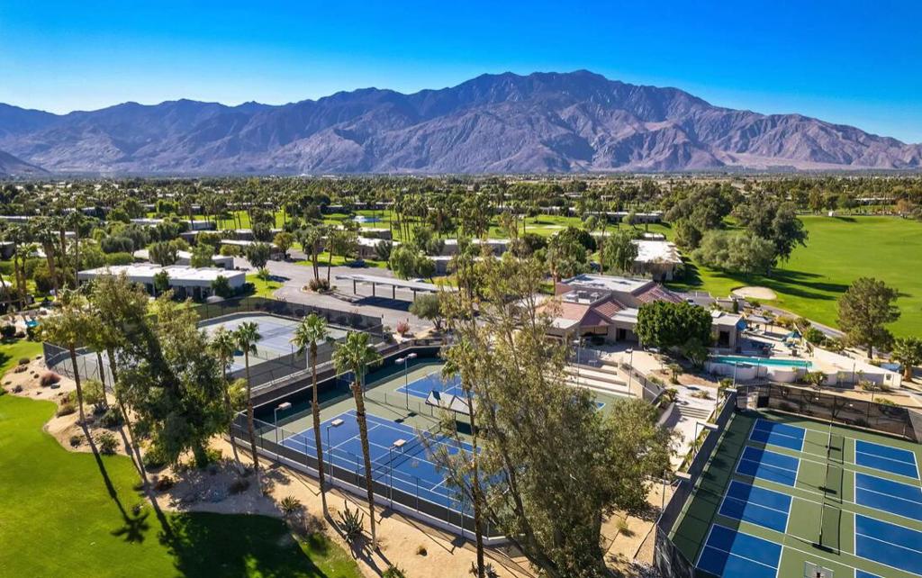 28944 Desert Princess Drive Property Photo 30