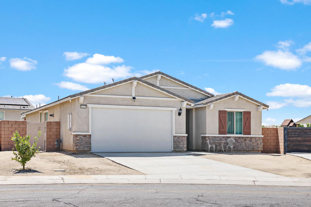 50298 Paseo Cadiz Property Photo 1