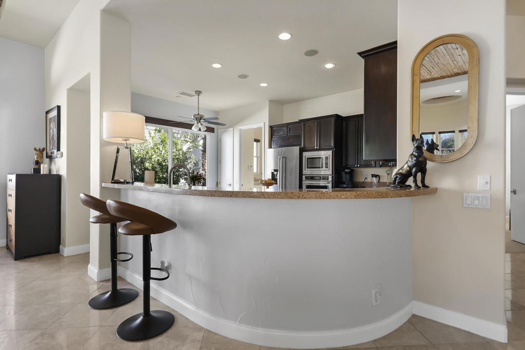 21 Via Bella Property Photo 9
