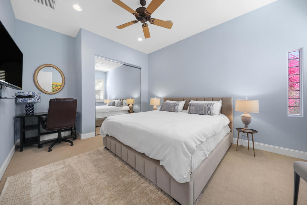 21 Via Bella Property Photo 18