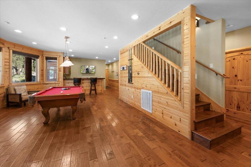 42573 Bear Loop N Property Photo 9