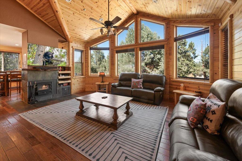 42573 Bear Loop N Property Photo 22