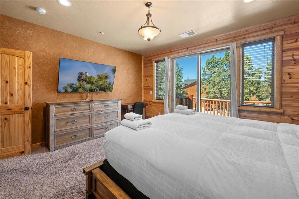42573 Bear Loop N Property Photo 38