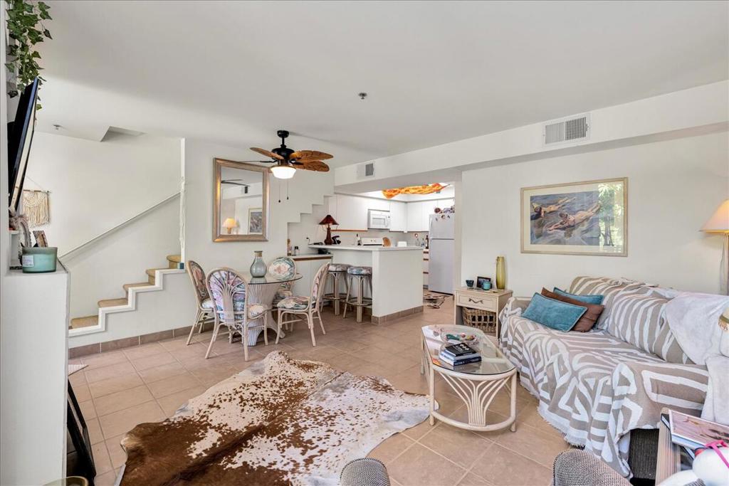 1555 N Chaparral Road 402 Property Photo 7