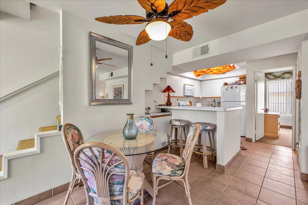 1555 N Chaparral Road 402 Property Photo 8