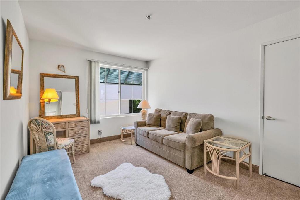 1555 N Chaparral Road 402 Property Photo 18