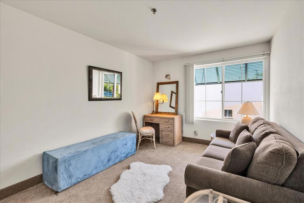 1555 N Chaparral Road 402 Property Photo 19