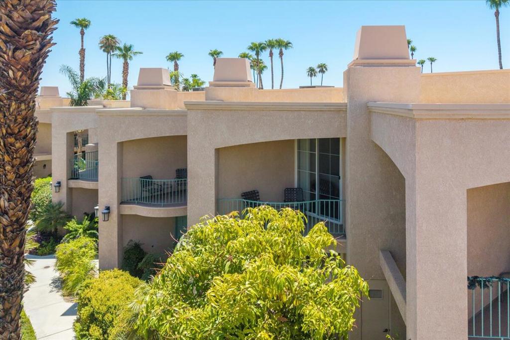 1555 N Chaparral Road 402 Property Photo 39