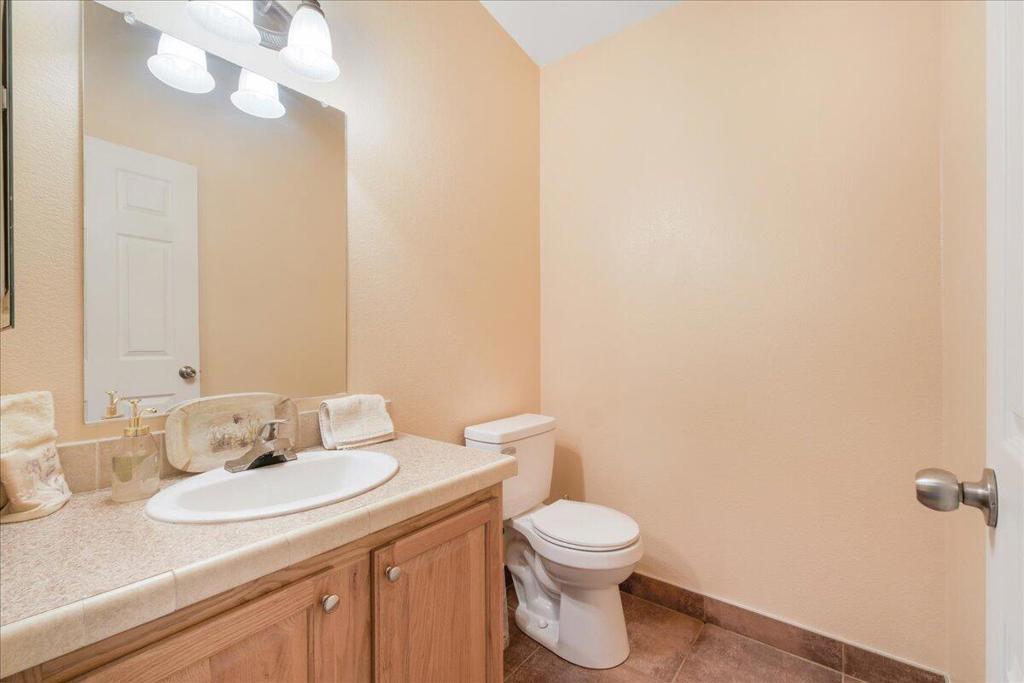 39663 White Canyon Dr. Drive Property Photo 16