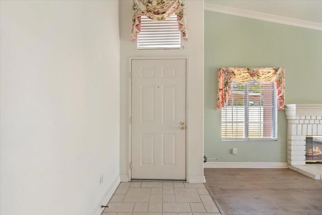 6370 Harbour Town Way Property Photo 10