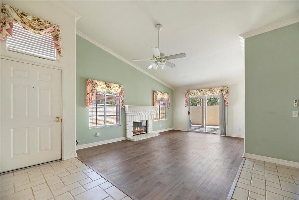 6370 Harbour Town Way Property Photo 11