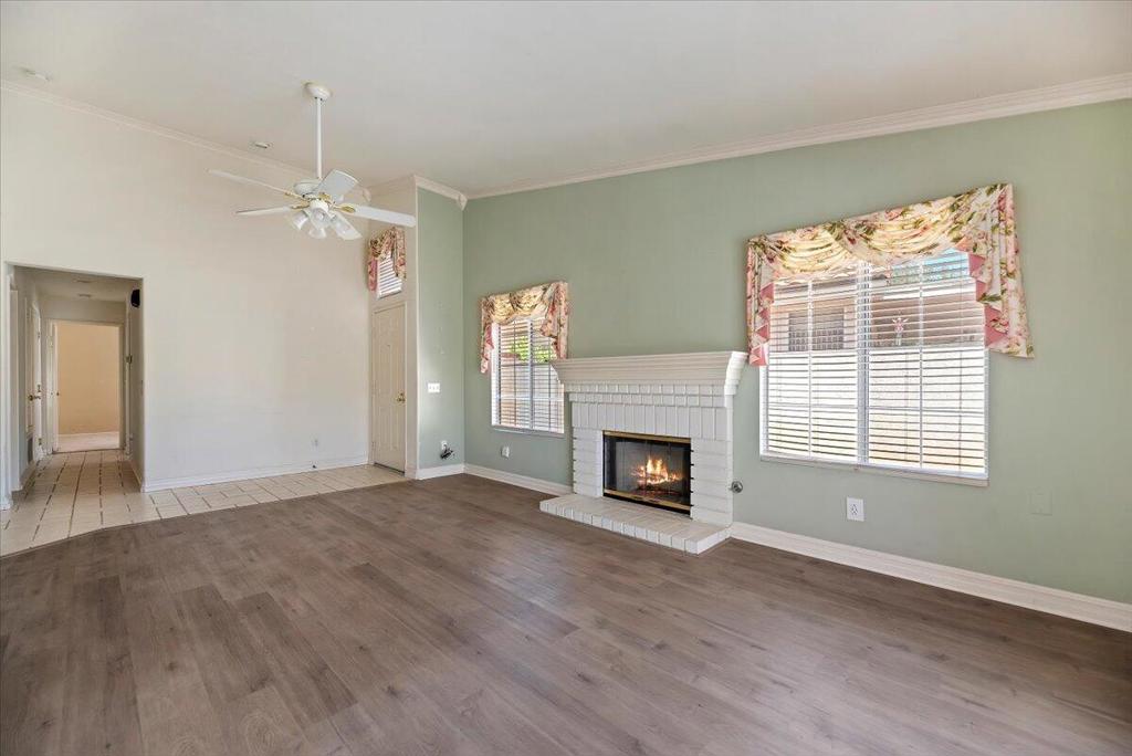 6370 Harbour Town Way Property Photo 13
