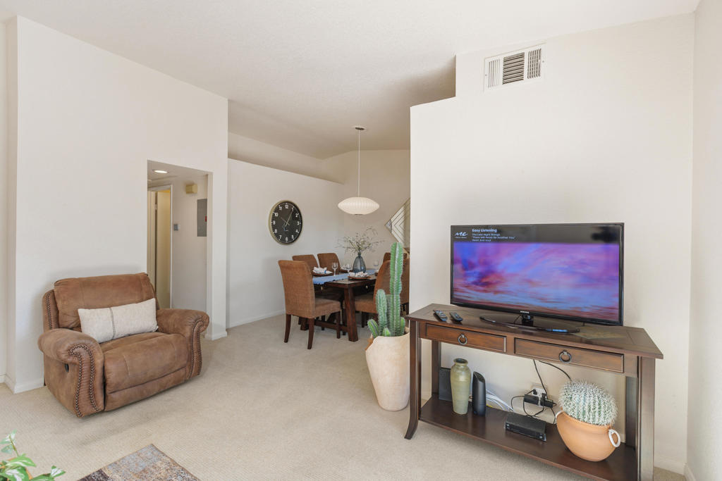 505 S Farrell Drive Q104 Property Photo 16