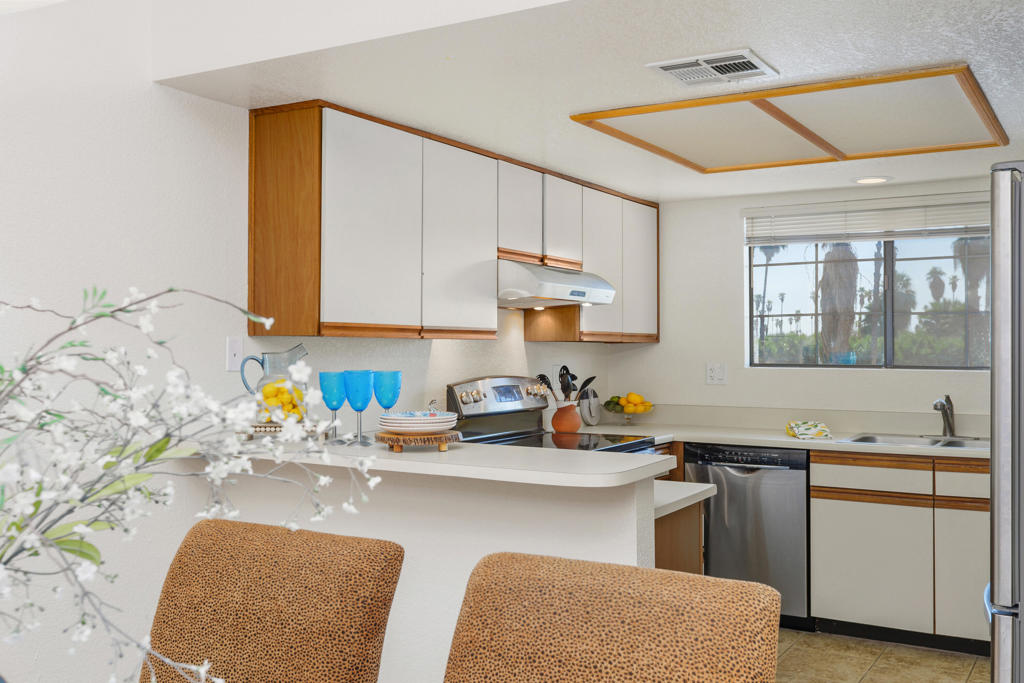 505 S Farrell Drive Q104 Property Photo 19