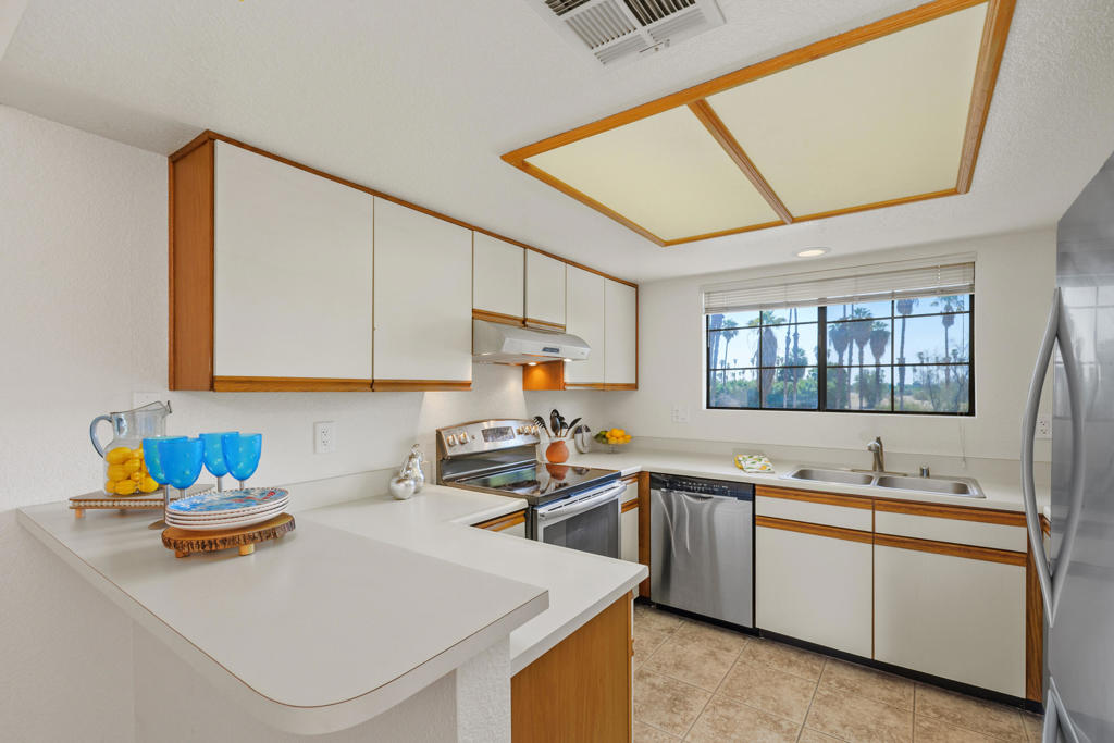 505 S Farrell Drive Q104 Property Photo 20