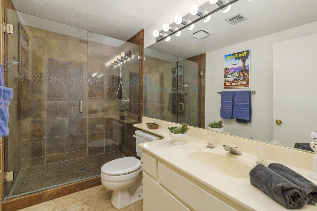 505 S Farrell Drive Q104 Property Photo 33