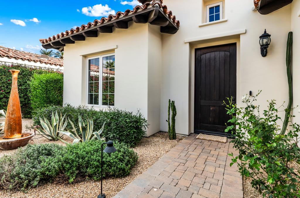 56738 Palms Dr Drive Property Photo 3