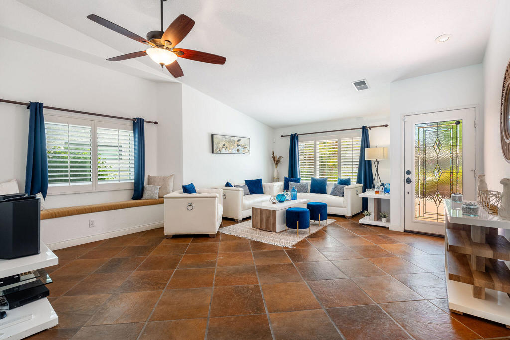 47845 Via Firenze Property Photo 4