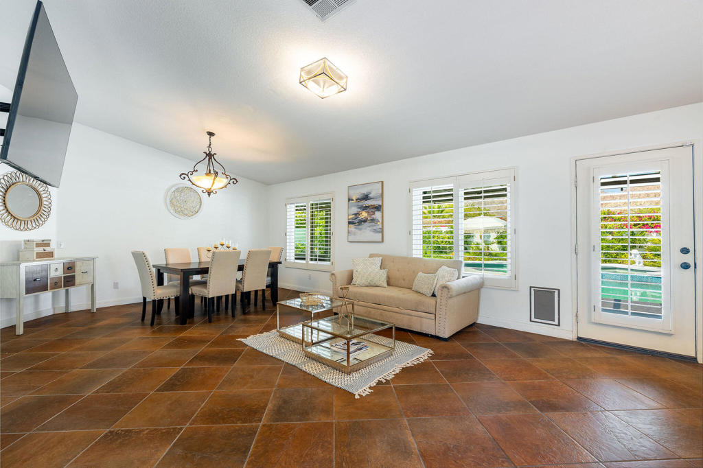 47845 Via Firenze Property Photo 7