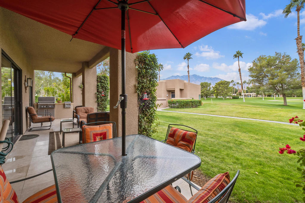 28827 Isleta Court Property Photo 28