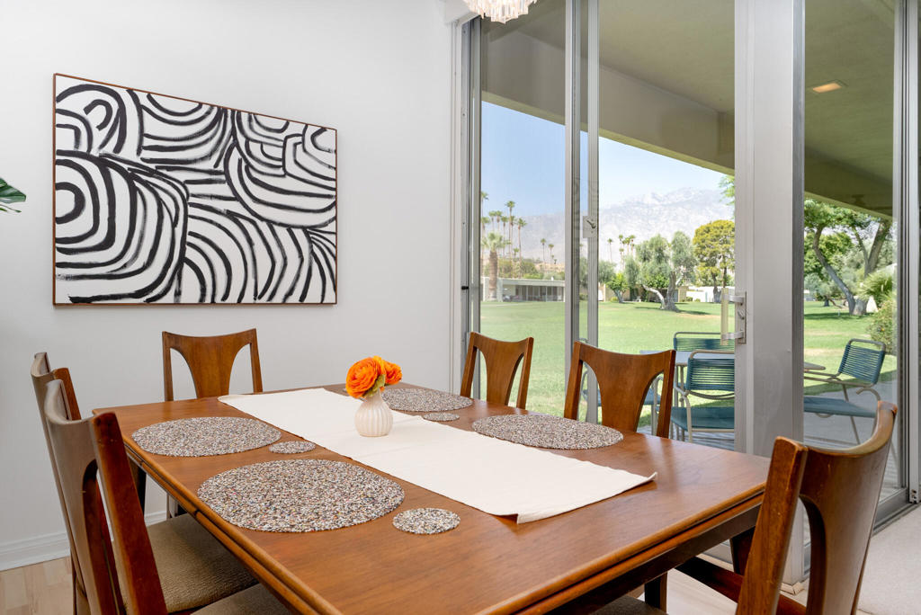322 Desert Lakes Drive Property Photo 14