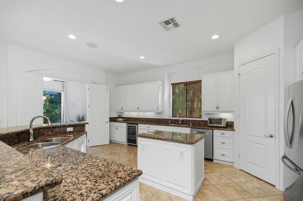 51200 Calle Paloma Property Photo 10