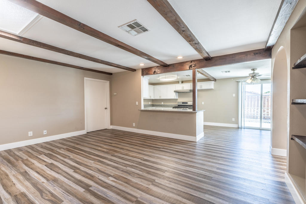 67710 Vista Chino Property Photo 5