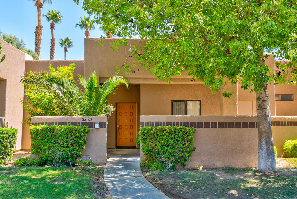 67232 S Chimayo Drive Property Photo 1