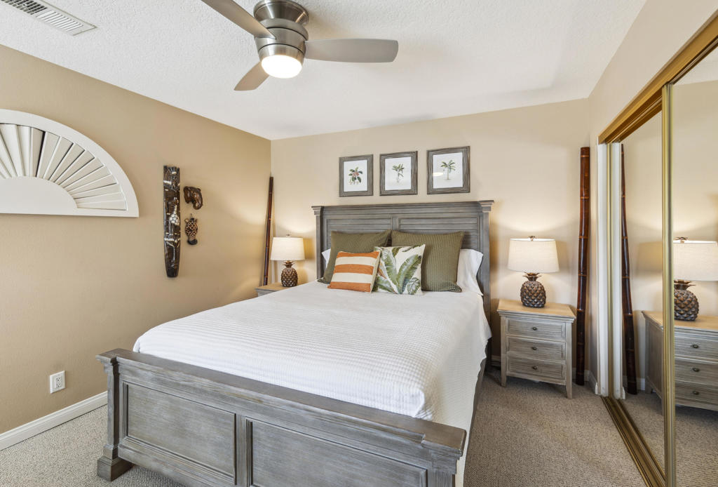651 Vista Lago Circle N Property Photo 13
