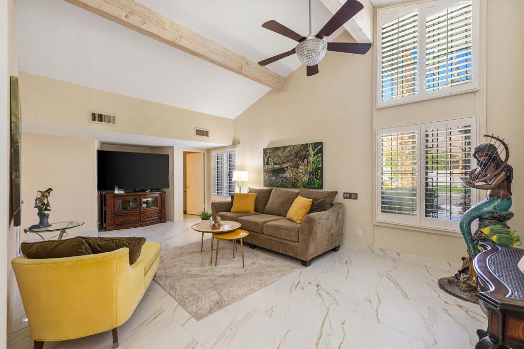 2082 S Madrona Drive Property Photo 5