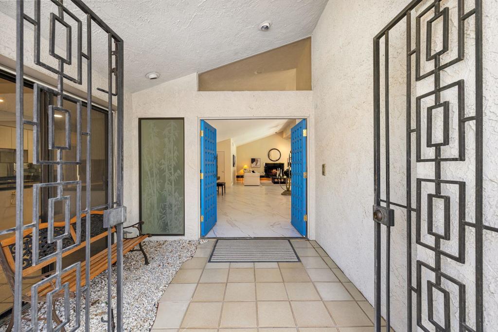 2082 S Madrona Drive Property Photo 14