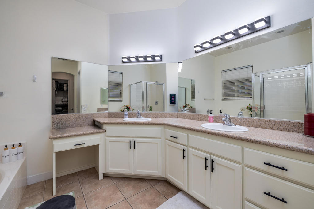 49527 Wayne Street Property Photo 24