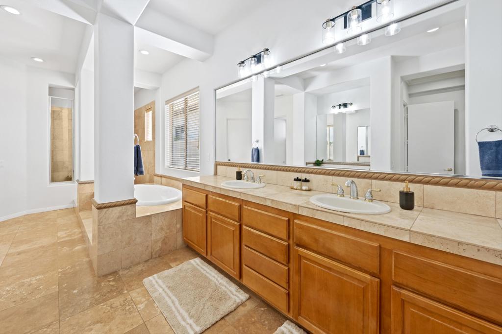 80670 Spanish Property Photo 26