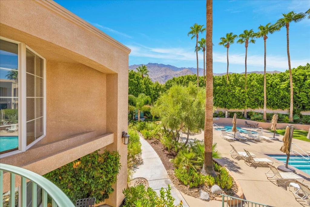 1555 N Chaparral Road 309 Property Photo 28