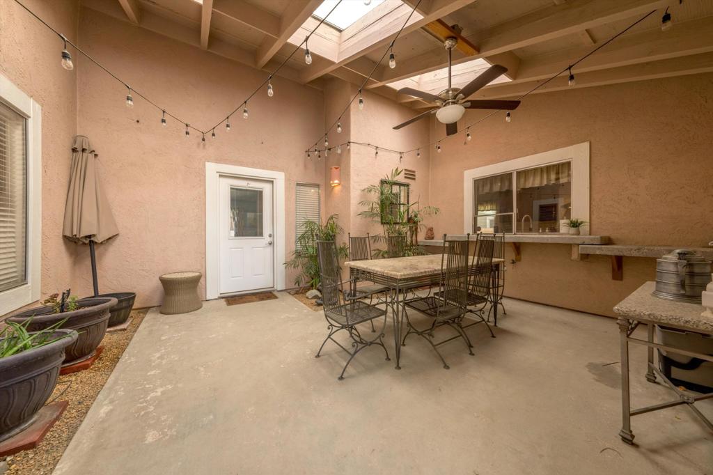 76550 New York Avenue Property Photo 8