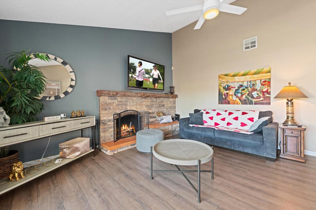 76550 New York Avenue Property Photo 11