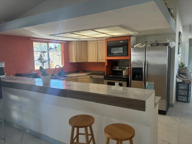 19100 Ford Avenue Property Photo 6