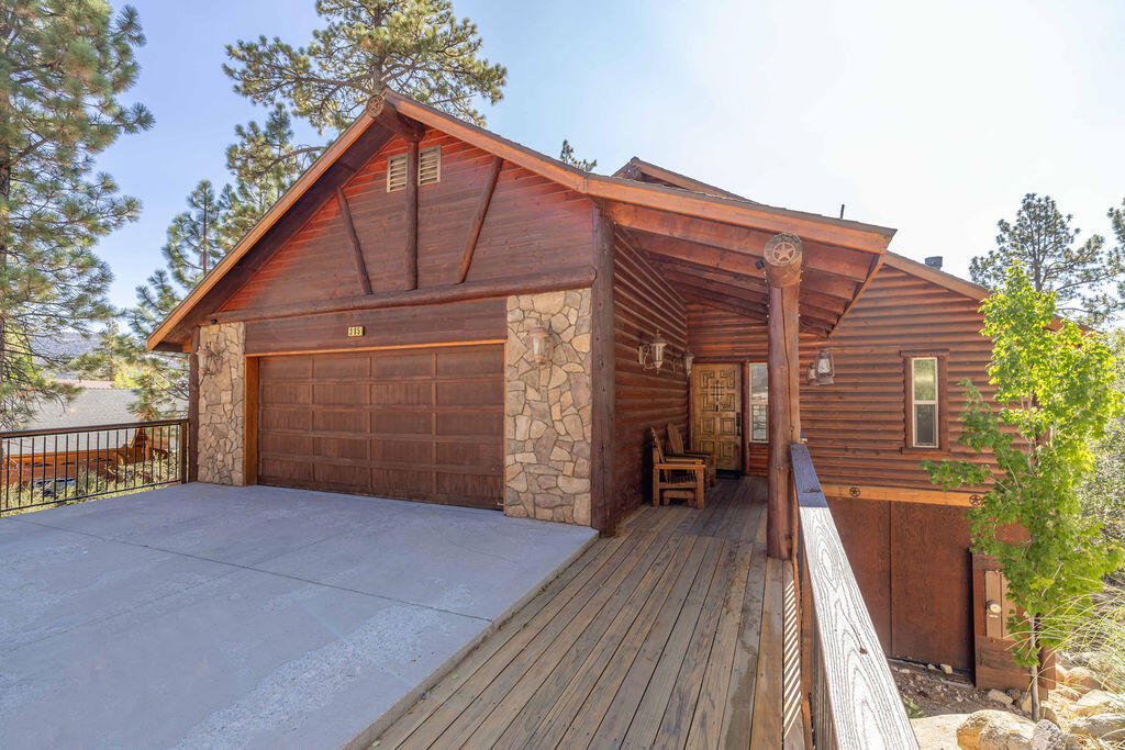 385 Sunrise Way Property Photo 4