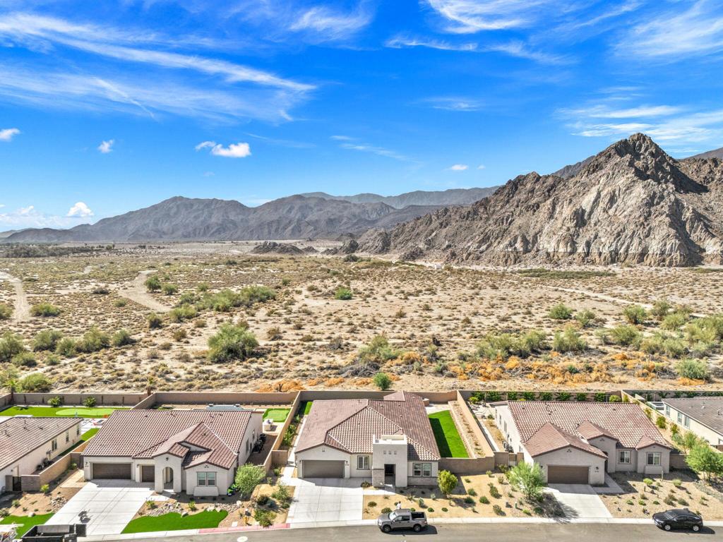 80335 Segovia View Way Property Photo 7
