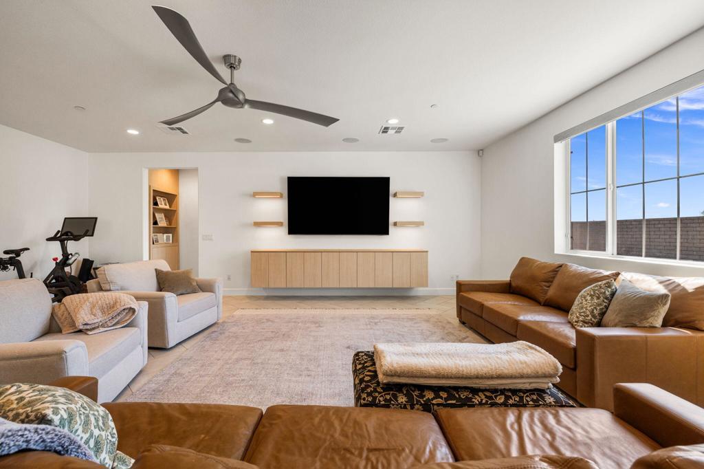 80335 Segovia View Way Property Photo 17