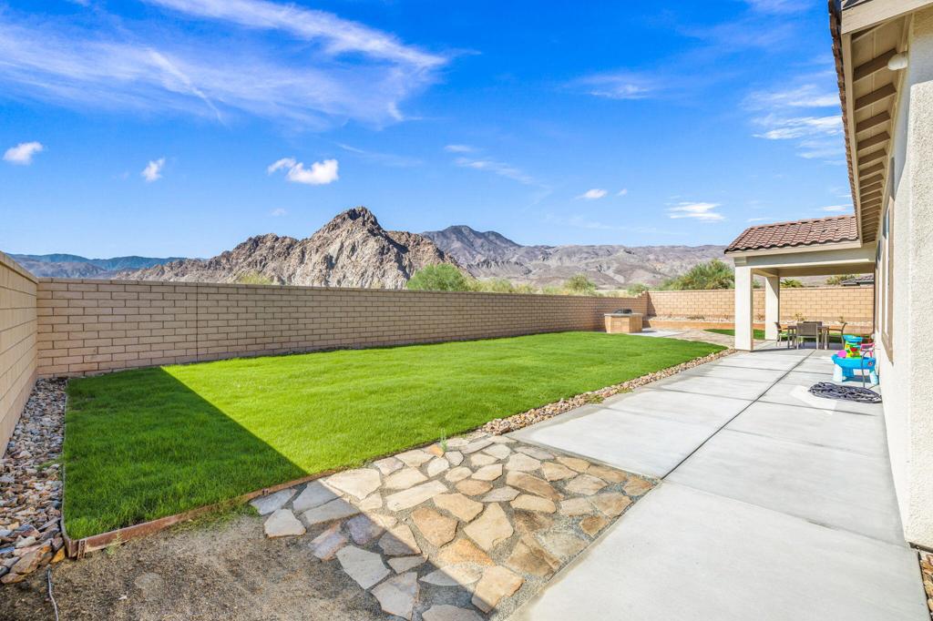 80335 Segovia View Way Property Photo 22