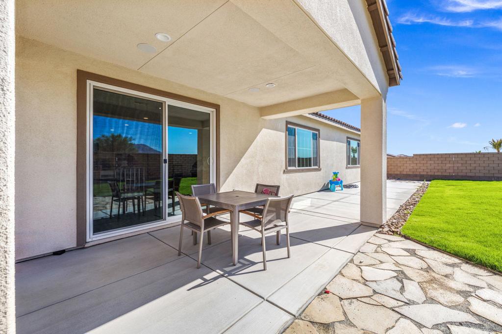 80335 Segovia View Way Property Photo 23